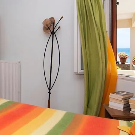 Syros Stilvi House Apartament *