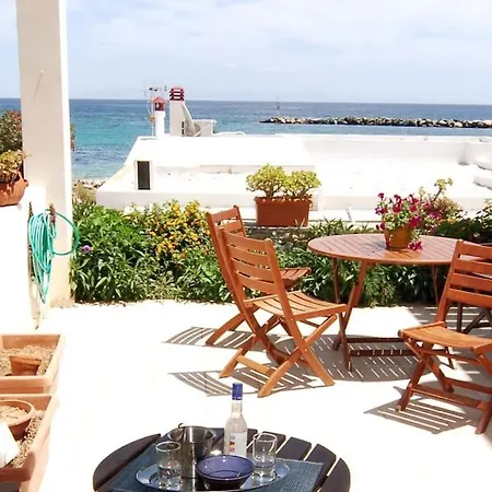 Lägenhet Syros Stilvi House