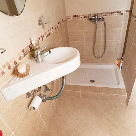 Apartament Syros Stilvi House Vári